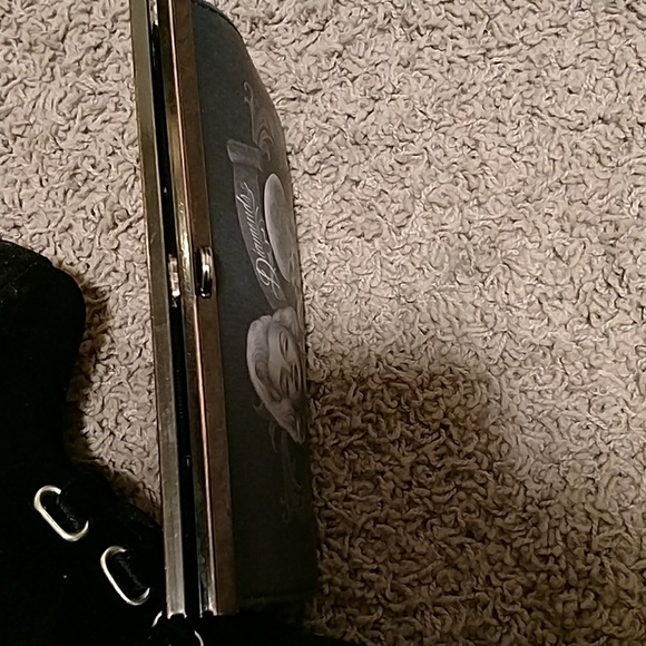 Marilyn Monroe Clutch Wallet - Picture 4 of 4